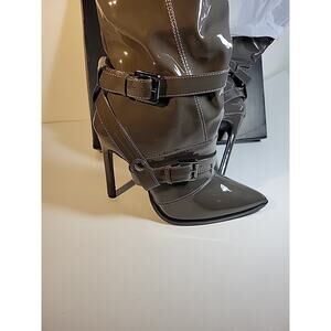 Pretty Little Things Womens Leather Point Toe Knee High Stiletto Heels Size 8